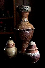 large vase & pots w/lids